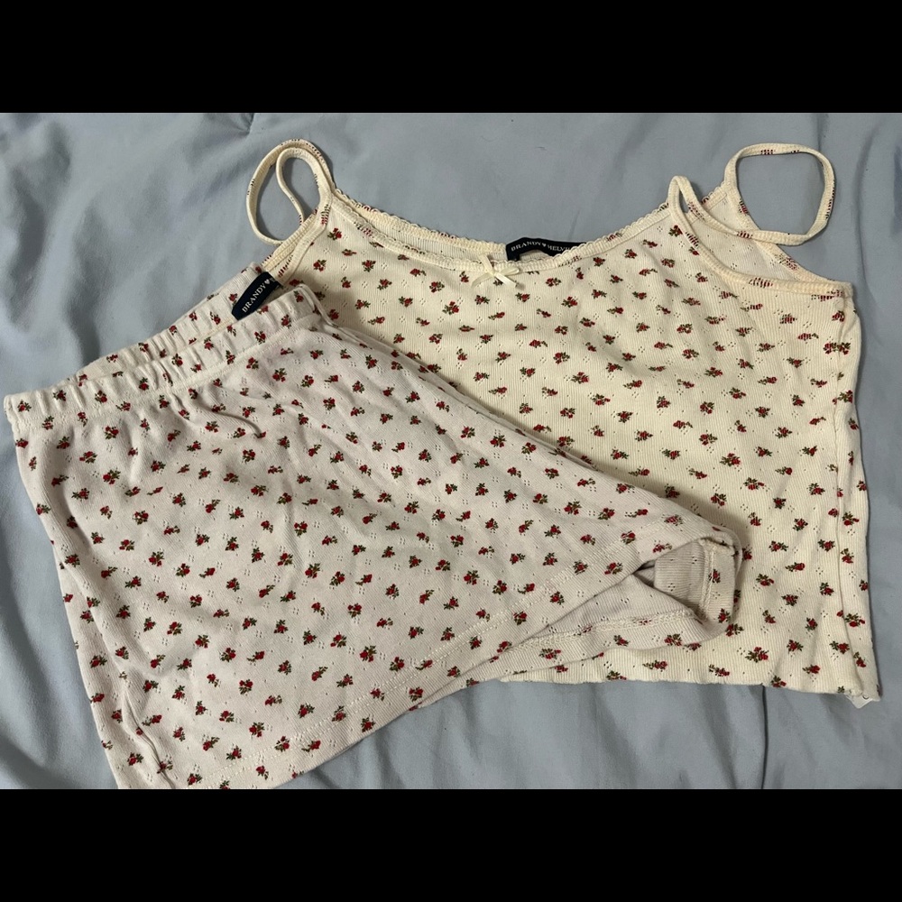 Brandy Red Floral Set